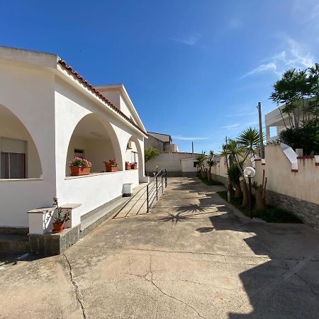 Casa Vacanze Marinella 马扎拉德尔瓦洛 外观 照片