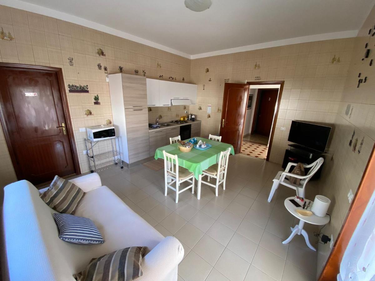 Casa Vacanze Marinella 马扎拉德尔瓦洛 外观 照片