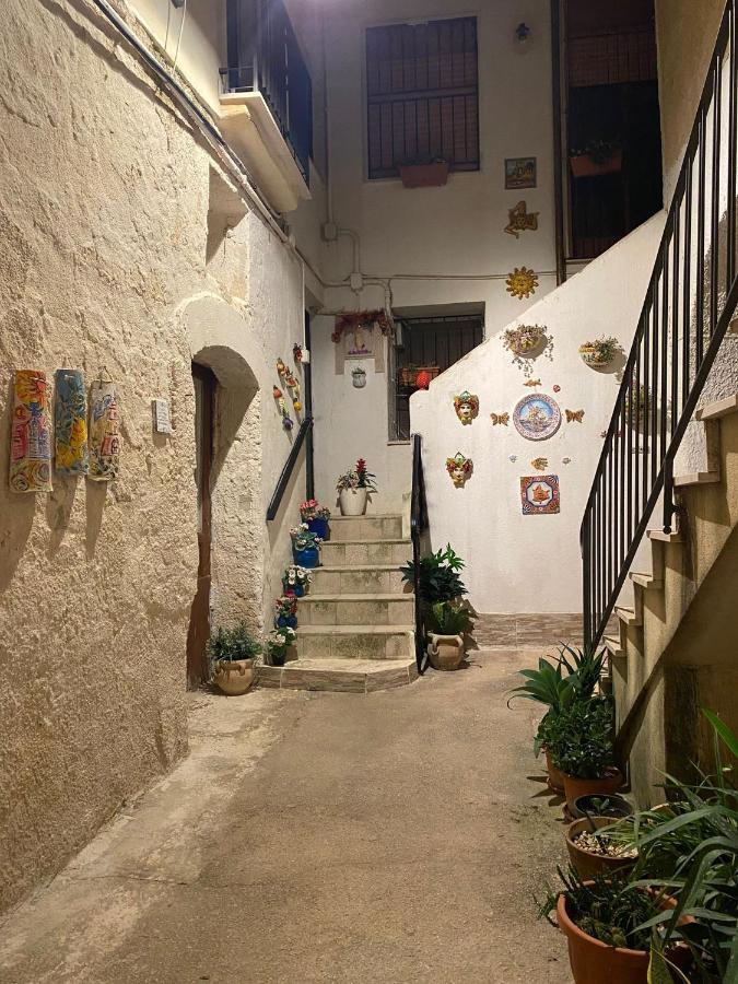 Casa Vacanze Marinella 马扎拉德尔瓦洛 外观 照片